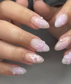 Spring Coquette Nails, Douyin Flower Nails, The Claw, Dream Nails, Cute Nail Designs, Glow Up?, Nail Tips, Spring Nails, Skin Makeup