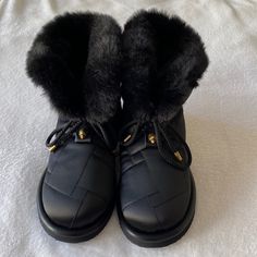 Kurt Geiger London Orson Puffer Booties, Size 40 (8, 8.5, 9) Us Could Wear Them. New, Never Used. Dust Bag But No Box. Designer Round Toe Boots For Winter, Designer Boots With Round Toe For Winter, Kurt Geiger Shoes, Kurt Geiger, Winter Rain, Rain Boots, Puffer, Dust Bag, London