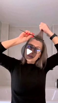 Daily Hair Tutorials 💇‍♀️ on Instagram: "Beautiful Hair tutorials for you🥰
(By @nerminyes ) 💝
Here you get amazing hair style ideas  and learn simple beautiful hair styles 💓
.
.
#hairstyleideas #videohair #braidtutorial #hairtutorialvideo #hairvideotutorial #hairstyletutorial #braidoftheday #braidsofinstagram #hairglamvideos #tutorialhairdo #hairvideoshow #naturalhairtutorial #tutorialhair #cutehairstyles #marcbeauty #tutorialvideo #braidinglife #hairofinstgram #braidinspo #hairdecoration #hairstylevideo  #longhairstyles #hairspo" Funky Curly Hair, Short Hair Updo Tutorial, Mens Summer Hairstyles, Short Hair Tomboy, Gray Hair Growing Out, Glamorous Look, Grey Hair Styles For Women, Hair And Makeup Tips, Transition To Gray Hair