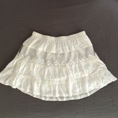 Delicate And Pretty 100% Cotton Skirt, 15.5" Long. Elastic Waistband Is 15.5" Laid Flat. In Excellent Condition, Never Worn. A Little Too Large For Me. White Ruffled Mini Skirt For Vacation, White Bohemian Mini Skirt For Spring, White Flowy Summer Bottoms, White Flowy Summer Skirt, White Ruffled Skirt For The Beach, White Ruffled Skirt For Beach, White Skirted Bottoms For Beach, White Ruffled Skirt Bottoms For Vacation, White Lined Mini Skirt For The Beach