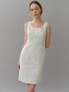 Composition : Exterior Nylon 60, Cotton 40 Lining Polyester 100Country of Origin : Republic of Korea Classic Sleeveless Midi Dress For Summer, Classic White Sleeveless Midi Dress, Beige Fitted Sleeveless Midi Dress, Summer H-line Formal Sleeveless Dress, Formal Sleeveless H-line Dress For Summer, Summer Formal H-line Dress, Elegant H-line Sleeveless Summer Dress, Cream Sleeveless Midi Dress For Formal Occasions, Classic Formal Sleeveless Summer Dress