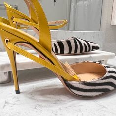 Jennifer Chamandi Designer Shoes. Size 37. Real Calf Fur And Leather. New In Box Designer Yellow Leather Heels, Luxury Yellow Closed Toe Heels, Jennifer Chamandi, Shoes Heels Classy, Cute Shoes Heels, Heels Classy, Soft Shoes, Slingbacks, Gorgeous Shoes