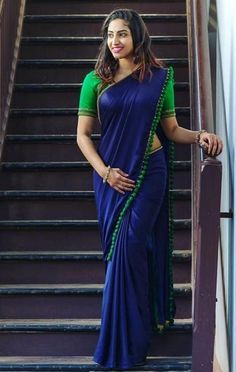 Contrast Blouse Designs, Sari Design, Silk Saree Blouse Designs, Saree Blouse Patterns, Simple Blouse Designs, Designer Saree Blouse Patterns, Saree Blouse Designs Latest, Silk Saree Blouse, Casual Saree