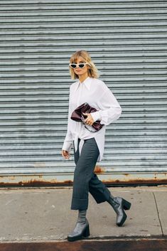 NYFW Day 7 New York City Outfits, Normcore Fashion, New York Street Style, Campaign Fashion, City Outfits, Popsugar Fashion, Street Style Trends, The Best Street Style