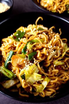 Cabbage ramen Stir Fried Ramen, Cabbage Ramen, Stir Fried Cabbage Recipes, Asian Stir Fry Recipe, Ramen Ingredients, Fried Ramen, Cabbage And Noodles, Asian Vegetarian Recipes, Vegan Stir Fry