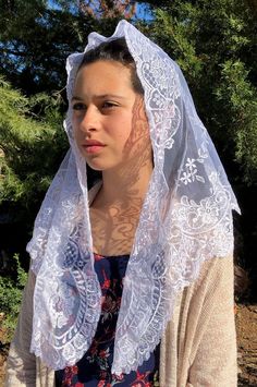 This Chapel Veil is Beautifully Handmade and Embroidered. White, Gray, Purple, Black, Green, Blue, Red and Salmon It is my hope for women to return to the tradition of wearing a head covering in church. So if I wanted one, I would have to make it myself, and I did. My Mission is to try and reignite in our hearts the love for our faith, and the Presence of Christ in the Eucharist. I want to invite women to proclaim their faith in the Real Presence by making an external sign of their inner desire Catholic Veiling, Catholic Fashion, Chapel Veil Catholic, Chapel Veils, Catholic Veil, Lace Mantilla, Mantilla Veil, Blessed Sacrament, White Veils