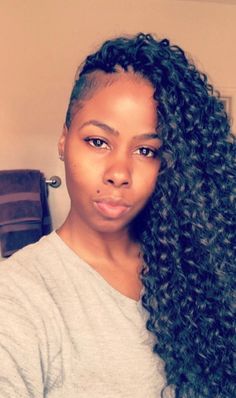 Yarn Locs, Locks Hairstyles, Hairstyles Locs, Curly Crochet Braids, Curly Styles, Faux Locks, Shaved Hair Designs