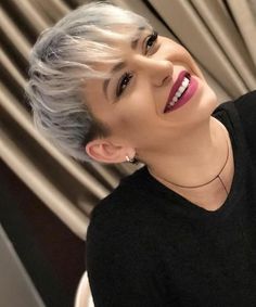 Stylish Short Hair, Short Hair Balayage, Short Hair Color, Hair Color And Cut, Haircuts For Fine Hair, Short Haircut