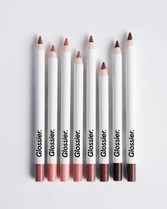 Glossier Lip Liner, Glossier You Look Good, Glossier Lip, Body Hero, Glossier Lipstick, Lip Line, Glossier You, Wishlist 2024, Glossy Makeup