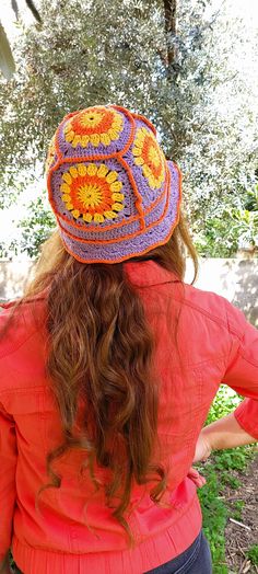 NEW SPRING/SUMMER CREATION Lilac and orange colored granny square floral crochet bucket hat. Cute and stylish granny square bucket hats hand crocheted with trendy color palettes in 2024. ✔️ DESIGN: These hats are  great for spring /summer, holidays, and festivals. They have stylish look in vintage, boho style, great with any outfit, suited for outdoor activities, and casual wear in bright colors .They are a nice treat for yourself, as well as thoughtful presents for friends or valentines. ✔️ QUA Retro Spring Festival Bucket Hat, Yellow Bohemian Crochet Hat For Spring, Summer Yarn Bucket Hat One Size, Yarn Bucket Hat For Summer, One Size, Trendy Crochet Sun Hat For Spring, Orange Crochet Beach Hat One Size, Retro Crochet Hat For Spring Vacation, Retro Crochet Bucket Hat For Vacation, Retro Crochet Hat For Summer