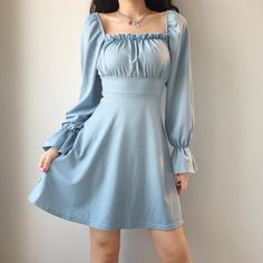 Gaun Tulle, Robes D'occasion, Moda Vintage, Slim Dresses, Little Dresses, Mode Vintage, Style Chic, Looks Vintage, Blue Dress