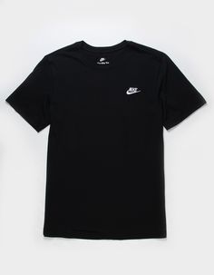 Nike Sportwear Club Tee. The Nike Sportswear Club T-Shirt Is Made With Our Everyday Cotton Fabric And A Classic Fit For A Familiar Feel Right Out Of The Bag. An Embroidered Futura Logo On The Chest Provides A Signature Nike Look. The Classic Fit Tee Silhouette Is Relaxed Through The Body And Hips. Everyday Cotton Fabric Feels Soft And Lightweight. Standard Fit For A Relaxed, Easy Feel. 100% Cotton. Machine Wash. Imported. Nikey Mucle Shirts, Affordable Under Armour Cotton T-shirt, Basic Nike T-shirt Moisture-wicking, Nike Casual Workout T-shirt, Sportswear Crew Neck Top With Letter Print, Sportswear Tops With Letter Print And Crew Neck, Crew Neck Letter Print Sports Top, Nike Sports Season Crew Neck T-shirt, Nike Crew Neck T-shirt For Sports Season