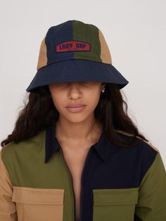 Are you ready to order? Or have the endless options caused an internal crisis? We love a bucket hat. This one is in a colour block design and has utility elements, and is made from a durable cotton twill. It has a custom Lazy Oaf logo embroidered on the front, with an adjustable detail added to the back. It also is vegan, has recycled labels and comes in fully recyclable packaging. Streetwear Bucket Hat, Streetwear Shoot, Merch Photoshoot, Recycled Outfit, Natural Gamine, Fashion Costume Halloween, Recycled Outfits, Wineries Outfit, At Home Outfits