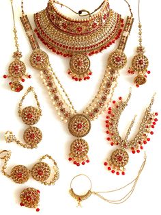 Bollywood traditional padmavati  wedding jewelry set   Star Karnavali  Jewelry .   Beautiful Bridal Jewelry for Bride, Women Girl/ Kundan Bridal Jewellery Set Earrings Maang Tikka  Indian Ethnic Jewelry Red gold plated 9 Piece Set Green Gold Necklace Sat Maroon Gold Necklace Set  Gold Necklace Set Red gold set Sold Out  Shipping 2 to 3 day Marriage Jewellery Set, Kundan Bridal Jewellery, Green Gold Necklace, Jewelry For Bride, Wedding Jewelery, Beautiful Bridal Jewelry, Indian Bridal Jewelry Sets, Maang Tikka, Indian Jewelry Sets