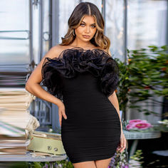 Our Style No.HL885090%Rayon. 9%Nylon. 1%SpandexMade in ChinaVery StretchyGentle Dry Clean Only Black Dress With Ruffles, Bodycon Prom Dress, Charming Woman, Casual Dress Patterns, Ruffle Bodycon Dress, Bandage Dress Black, Ruffle Bodycon, Belle Silhouette, Cocktails Bar