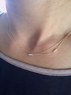 Dainty Diamond Necklace Short, Dainty Yellow Gold Diamond Bar Necklace, Candy Necklace, Necklace With Diamond, Candy Necklaces, Gold Necklace Simple, Heirlooms Jewelry, Black Diamonds, Tic Tac