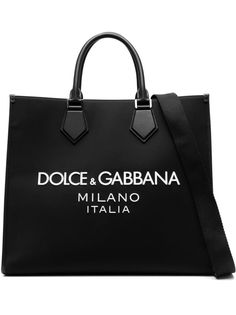 Gender: MenColor: BlackMade in: ITProduct ID: BM2271AG1828B956*Import tax/duty will be calculated at checkout (If applicable) Mens Tote Bag, Men's Totes, Nylon Tote Bags, Dolce E Gabbana, Nylon Tote, Dolce And Gabbana Man, Large Tote Bag, Print Tote, Dolce & Gabbana