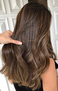 Gorgeous Hair Color, Hair Color Light Brown, Light Hair Color, Highlights Brown Hair, Long Brown Hair