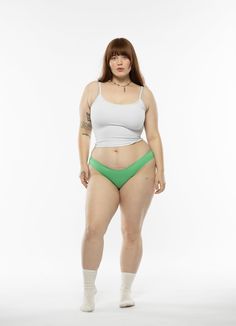 Green Medium Size Models, Plus Size Model Reference, Basic Pose Reference, Real Body Shapes, Plus Size Reference, Men Wide Leg Pants, Female Body Types, Women Body Types, Baggy Fashion