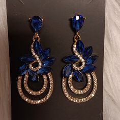 Blue Crystal Earrings For Pierced Ears.Brand New Earrings Dramatic, Classy Jewelry Earrings, Blue Statement Earrings, Dark Blue Earrings, Stained Glass Earrings, Blue Crystal Earrings, Crystal Dangle Earrings, Real Jewelry, Jewelry Design Earrings