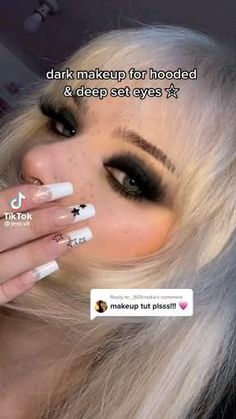 Alt Makeup Tutorial, Emo Makeup Tutorial, Maquillage Goth, Goth Makeup Tutorial, Goth Eye Makeup, Paznokcie Hello Kitty, Punk Makeup, Alt Makeup, Swag Makeup