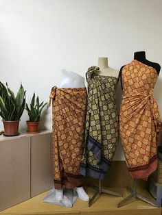 If you are looking for a beautiful, stylish sarong dress for your vacation or occasions, we proudly present this elegance sarong pareo that will make you outshine and brighten up your day, wear it as skirt or long dress whatever you desire, perfect for many occasions and festival wear. Measures approximately 60x38 inches. The rich and vibrant colors made of top quality fabric, less likely to wrinkle, comfortable touch and feels its smooth texture wrap it around you, pull over the bust,wear at wa Traditional Summer Beach Wrap Skirt, Bohemian Multicolor Wrap Skirt For Beach, Bohemian Wrap Skirt For The Beach, Bohemian Sarong With Traditional Patterns For Beach, Bohemian Multicolor Wrap Sarong, Multicolor Bohemian Wrap Sarong, Bohemian Batik Print Sarong For Summer, Summer Bohemian Batik Print Sarong, Traditional Batik Print Sarong For Vacation