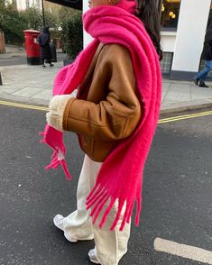 if in doubt wear a big coat and a bright scarf 💘💘💘… | Instagram Bright Scarf Outfit Winter, Pink Scarf Aesthetic, Pop Of Pink Outfit, Bright Scarf Outfit, Pink Scarf Outfit Winter, Bright Pink Sweater Outfit, Fashion Week 2021 Street Style, Big Scarf Outfit