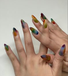 Halo Nails Design, Nails That Look Like Crystals, Nail Looks Acrylic, Heat Signature Nails, Matte Aura Nails, Nails That Go With Every Outfit, Nails With Outfit, Fine Art Nails, Mani Gel Nails