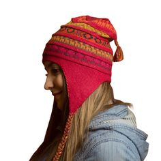 Looking for a gift that will make you feel special? For that good friend or someone special Beautifully woven, incredibly soft, and silky-smooth texture. Our warm alpaca wool chuyo hat is sure to chase the winter blahs away, available in different colors! Hand-made in Perú by Awki Alpaca and her team of artisans. They put years of creativity and high-quality work into each of their beautiful designs. You won’t be just wearing a fashionable piece, but also some of Peru’s treasures and mysteries, Bohemian Knitted Alpaca Hat, Warm Adjustable Festival Hat, Warm Alpaca Hat One Size, Handmade Alpaca Hats For Fall, Adjustable Alpaca Winter Hat, Adjustable Alpaca Beanie Hat, Traditional Warm Hats With Adjustable Fit, Winter Yarn Hats As Gifts, Winter Yarn Hat As Gift