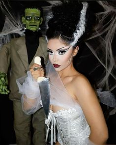 Bride Of Frankenstein Halloween Costume, Bride Of Frankenstein Halloween, Bride Of Frankenstein Costume, Holloween Costumes, Frankenstein Costume, Horror Halloween Costumes, Halloween Couples, Hot Halloween Outfits, Halloween Coustumes