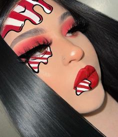 Candy Cane Makeup, Christmas Makeup Looks, Xmas Makeup, Christmas Eyeshadow, Christmas Face Painting, Trending Looks, Vampire Bride, Christmas Eye Makeup, Hand Makeup