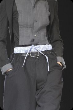 Yohji Yamamoto Runway, Human Mask, Mens Fashion Week Street Style, Instagram Jewelry, Fashion Fits, Yohji Yamamoto, Sportswear Women, Fashion Week Spring