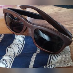 Geni Genuine Handmade Wooden Dark Frame Wayfarer Sunglasses Brown Rectangular Sunglasses For Outdoor, Brown Square Frame Sunglasses For Outdoor, Classic Brown Sunglasses For Outdoor, Smith Sunglasses, Black Gold Sunglasses, Folding Sunglasses, Italian Sunglasses, Balenciaga Sunglasses, Cartier Sunglasses