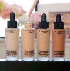 MAC Studio Waterweight SPF 30 Foundation Mac Makeup Foundation, Koleksi Makeup, Mac Foundation, Wholesale Makeup, Makeup Mac, Mac Studio, Makeup And Beauty Blog, Makeup Store, Makeup Guide