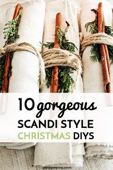 Christmas Decor Ideas Scandinavian Christmas Diy, Make Your Own Christmas Ornaments, Minimal Christmas Decor, Christmas Scandinavian Style, Christmas Diy Decorations, Hygge Christmas, Scandinavian Christmas Decorations, Pinky Swear, Scandi Decor