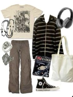 Type Of Clothing Aesthetics, Gurenge Outfits, Real Grunge Outfits, Grunge Outfit Board, Dark Grunge Outfits Men, Grunge Core Outfits, Grundy Outfits, 90s Grunge Outfits Men, Cute Outfits Grunge