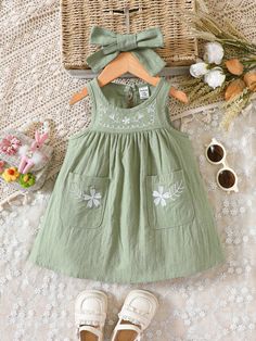 Mint Green  Collar Sleeveless Woven Fabric Floral Smock Embellished Non-Stretch  Baby Girls Clothing Infant Green Dresses, Toddler Flower Girl Dresses Shein, Kids Dress With Embroidery, Boho Dresses Baby, New Born Dress Patterns, Floral Toddler Dresses, Cute Baby Dresses Unilovers, Toddler Jumpsuit Summer White Embroidered Flowers, Infant Boho Dress