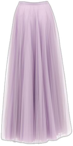 Italian Women Style, Long Tulle Skirt, Tulle Long Skirt, Italian Women, Fashion Labels, Luxury Retail, Luxury Boutique, Tulle Skirt, Fitness Models