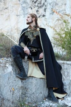 Medieval Fantasy Exclusive Prince Cloak with lining Medieval Cloak, Black Cloak, Medieval Clothes, Medieval Wedding, Medieval Costume, Medieval Clothing, Fantasy Costumes, Medieval Fashion, Medieval Fantasy