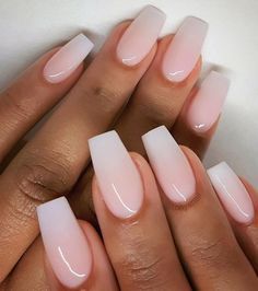 Unghie Sfumate, Nagellack Trends, February Nails, Basic Nails, Nails 2020, Neutral Nails, Short Acrylic Nails, Nail Polishes, Acrylic Nail Designs