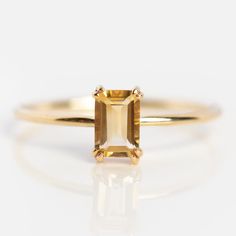 Yellow Stone Engagement Ring, Yellow Gemstone Ring, Citrine Engagement Ring, Yellow Stone Rings, Yellow Citrine Ring, Local Eclectic, Yellow Engagement Rings, Zierlicher Ring, Everyday Ring