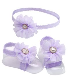 From our "Petals Collection" these precious baby barefoot sandal and headband sets are adorned with a chiffon flower and accented with a pearl and rhinestone embellishment. These quality sandal/headband sets are the perfect baby accessory to accent her tiny little toes. They come in a variety of colors and feature soft stretch ribbon fitting from 0-6 months. What an adorable accessory for baptism or christening. These make an adorable baby shower gift and come packaged in a sweet little gift box Diy Baby Bows Headbands, Diy Baby Bows, Ribbon Sandals, Fairy Theme Party, Barefoot Sandals Baby, Cricut Baby, Barefoot Sandal, Crochet Baby Sandals, Baby Dress Patterns