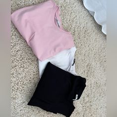 Zara T Shirts Never Worn Colors White Black And Pink. You Can Buy Separately! Fake Zara Tshirt Story, Army Green Shorts, Zara T Shirt, White Polo Shirt, Zara Shirt, Blue Tee, Black And Pink, Black Ruffle, Zara Black