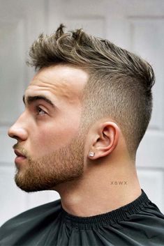 Disconnected Haircut, Crew Cut Hair, Crew Cut Haircut, High And Tight Haircut, Short Fade Haircut, Cool Hairstyles For Men, Mens Haircuts, Men's Haircuts