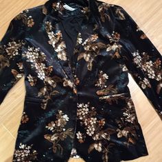 Size Xs True Size Winter Long Sleeve Floral Blazer, Winter Floral Print Long Sleeve Blazer, Fall Floral Print Outerwear For Work, Floral Print Outerwear For Fall Workwear, Sleeveless Blazer Vest, Oatmeal Cardigan, Business Casual Blazer, Womens Black Coat, Sleeveless Blazer