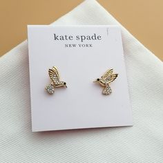 Kate Spade Grandma's Closet Hummingbird Gold Stud Earrings Brand New In Excellent Condition Weight: 1.7g New With Dust Bag Gold Stud Earrings, Spade Jewelry, Kate Spade Jewelry, Gold Stud, Gold Studs, Gold Earrings Studs, Kate Spade New York, Kate Spade, Dust Bag