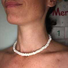 "This listing is for the exact necklace showing in the picture (as are all my listings). These are medium size shells averaging 1/4 inch. Thank you for looking! 🌺❤️🌺❤️🌺❤️🌺❤️ There are a lot of very tacky and ugly \"puka\" shell necklaces online. And few of these are actually even real ones. This very real, vintage, authentic puka shell necklace is made from actual real, beach worn beautiful shells. When looking for a puka shell necklace, Please examine the shell and look to see if it has bee Pika Shell Necklace, Pula Shell Necklace, Pucca Shell Necklace, Puka Necklace, Hawaiian Vintage, Beautiful Shells, Big Shell, Cone Shell, Puka Shell Necklace