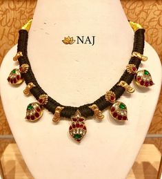 Black Thread Gold Jewellery, Mango Design, Antique Gold Jewelry Indian, Black Gold Jewelry