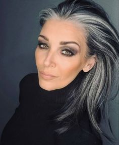 Grey Hair Transformation, Jennifer Lee, Gorgeous Gray Hair, Grey Hair Inspiration, Beautiful Gray Hair, Gray Hair Growing Out, Gray Hair Cuts, Hair Gray, Natural Gray Hair