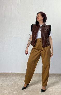 Vintage Vest Brown Leather Sleeveless Lined Vests Top, Size M L, Usa 12, Gb 14, J I 46, F B 44, Ch a Nl D 42 - Etsy Latvia Brown Utility Vest For Fall, Brown Sleeveless Sweater Vest With Pockets, Brown Winter Vest For Workwear, Fitted Utility Vest For Workwear, Casual Fitted Brown Vest, Brown Vest With Pockets For Fall, Brown Fall Vest With Pockets, Fall Brown Vest With Pockets, Fitted Utility Vest With Pockets